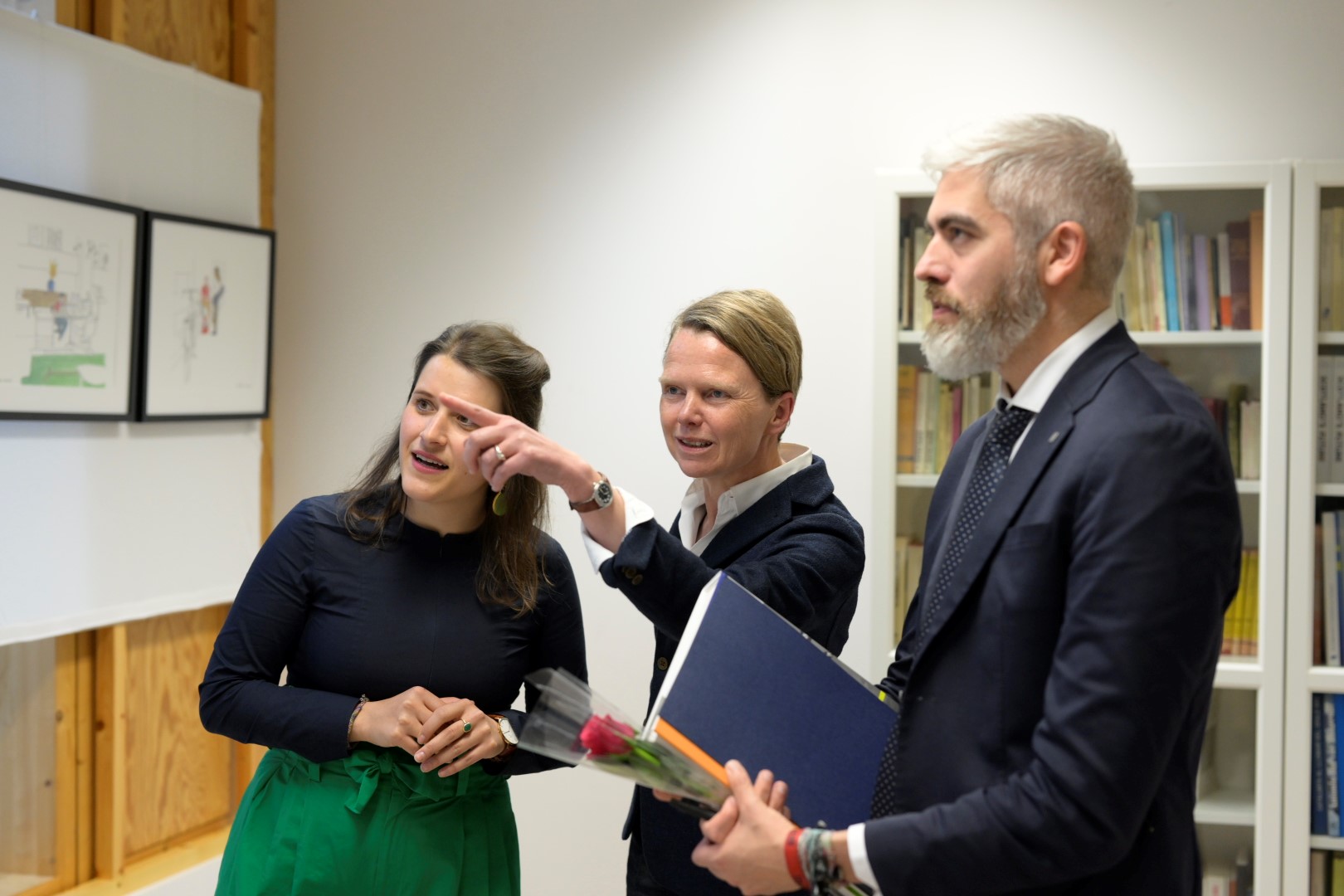 El delegat, Ignasi Centelles, amb Louise Haxthausen (UNESCO) i Hélène Koole. El delegat, Ignasi Centelles, amb Louise Haxthausen (UNESCO) i Hélène Koole.
