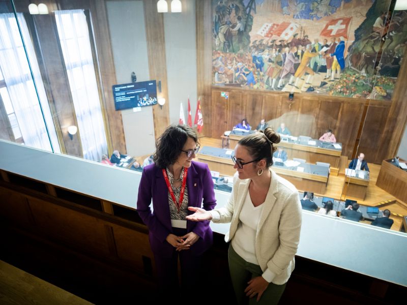 La consellera Verge, al Gran Consell del Valais. La consellera Verge, al Gran Consell del Valais.