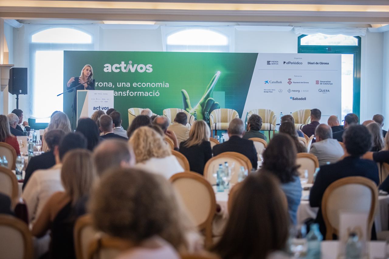 La consellera Mas Guix durant la seva intervenció La consellera Mas Guix durant la seva intervenció