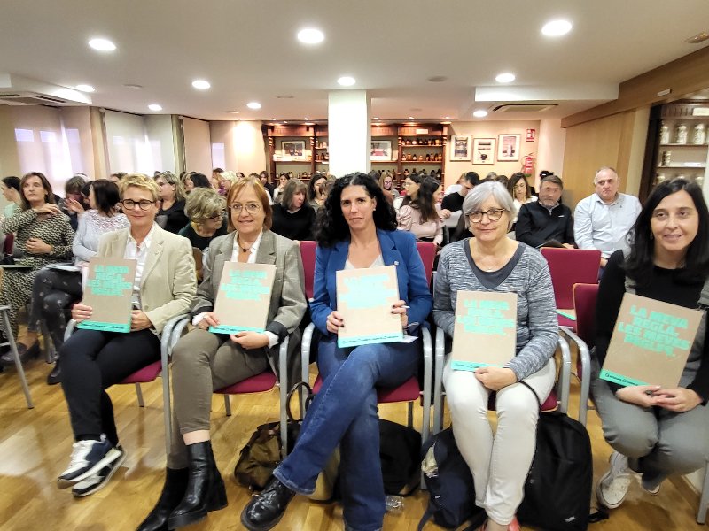 Primera formació a Lleida sobre productes menstruals reutilitzables Primera formació a Lleida sobre productes menstruals reutilitzables