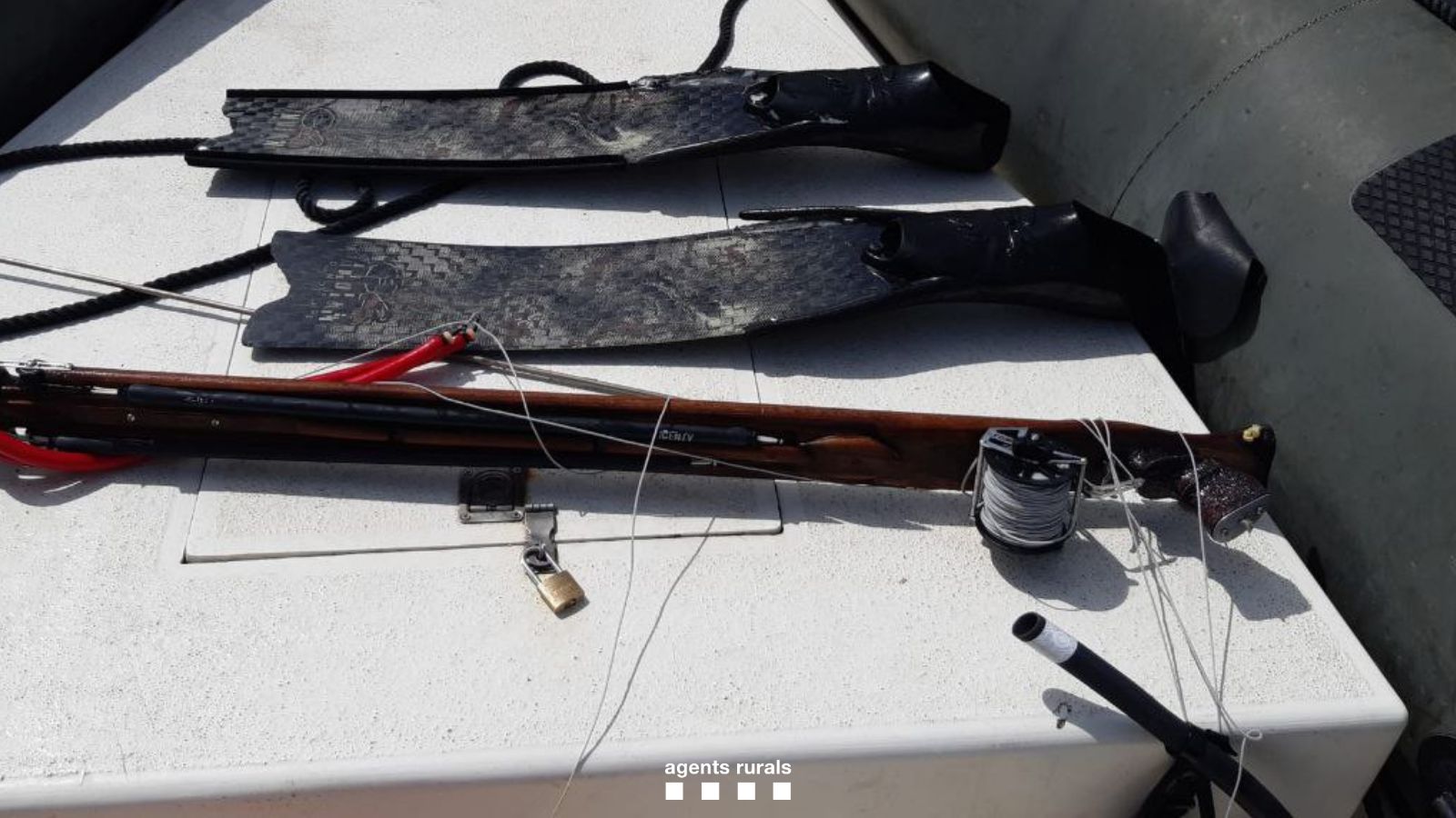 El material comissat. El material comissat.